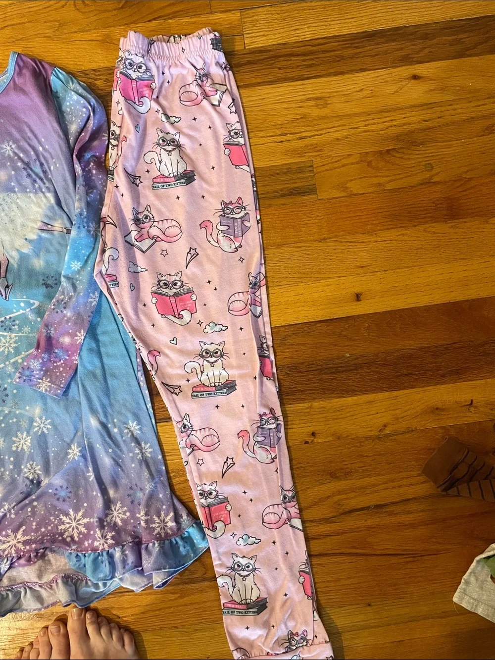 Children’s place pj set